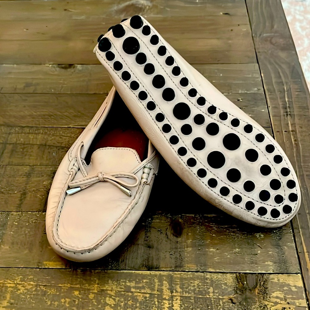 Blush leather driving moccasin